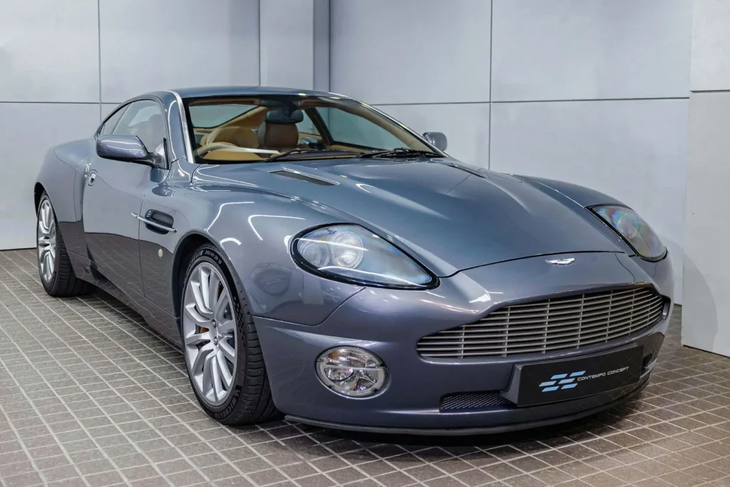 Aston Martin Vanquish S